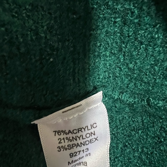 Ellos Women's Plus Size Button Trim Pullover Green Sweater Size 1X New - Picture 8 of 8